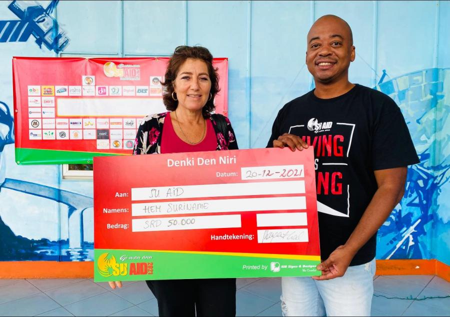 SRD 50.000,- voor Nierstichting Suriname